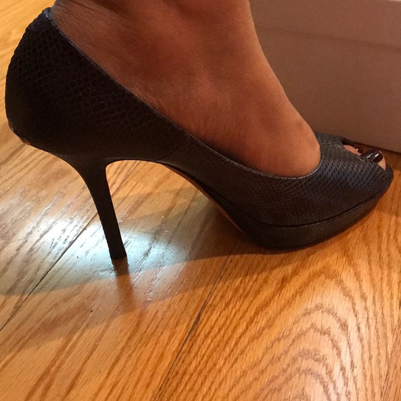 Christian Dior open toe shoes Sz 37 - Picture 7 of 8